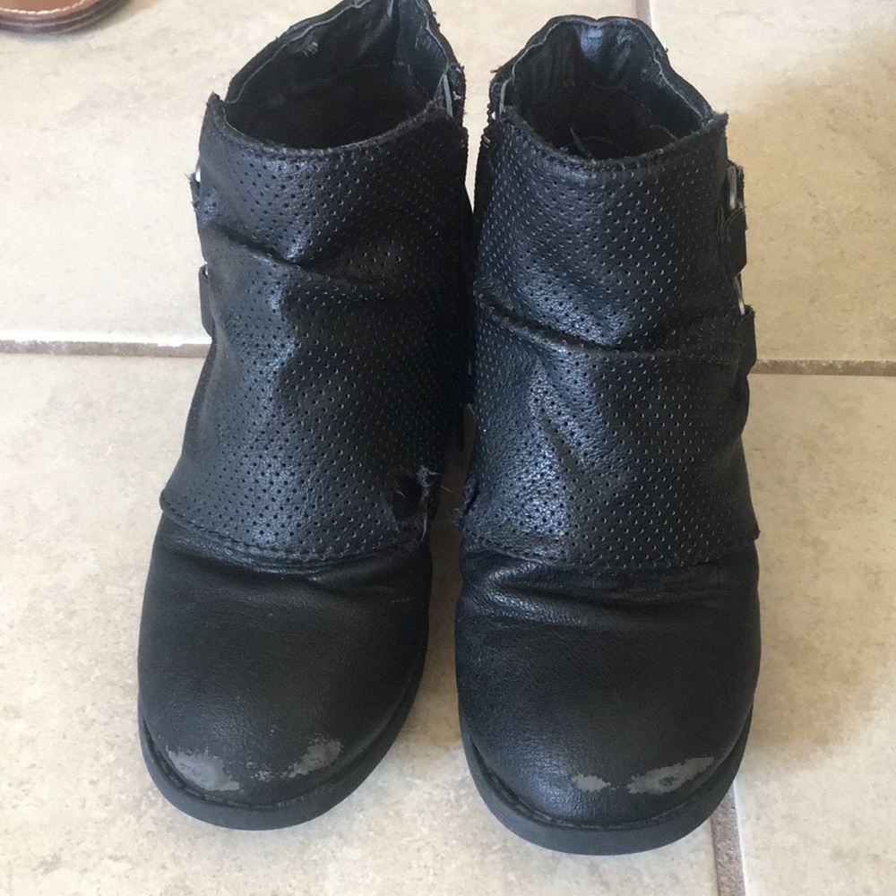 Black ankle boots